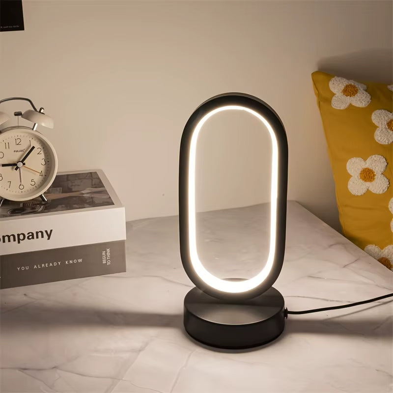 Petite Lampe de Chevet Design