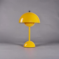 Petite Lampe de Chevet Moderne