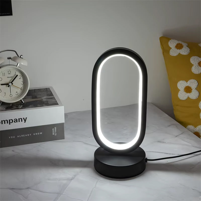 Petite Lampe de Chevet Design