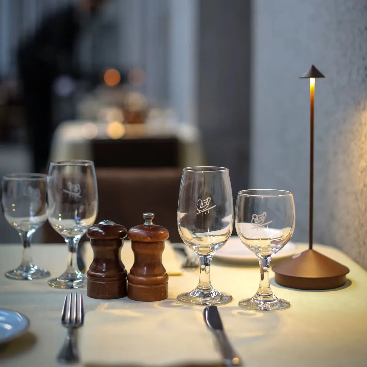 Zelys - Marron | Lampe à LED Tactile