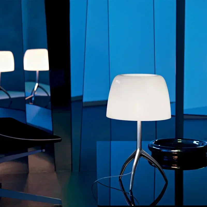 Petite Lampe de Chevet Blanche