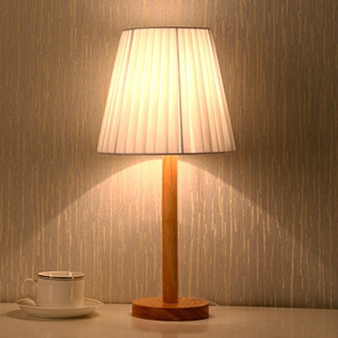 Lampe de Chevet Avec Pied en Bambou